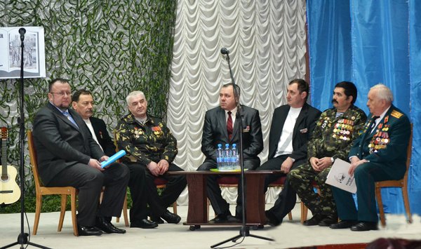 Пам’ять крутить старе кіно, в якому обпаленими крилами спливають спогади про Афганістан і, як відлуння афганських гір, лилися вистраждані згадки з вуст гостей